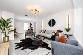 Clearwater Cabana - Gorgeous Home with Heated Pool